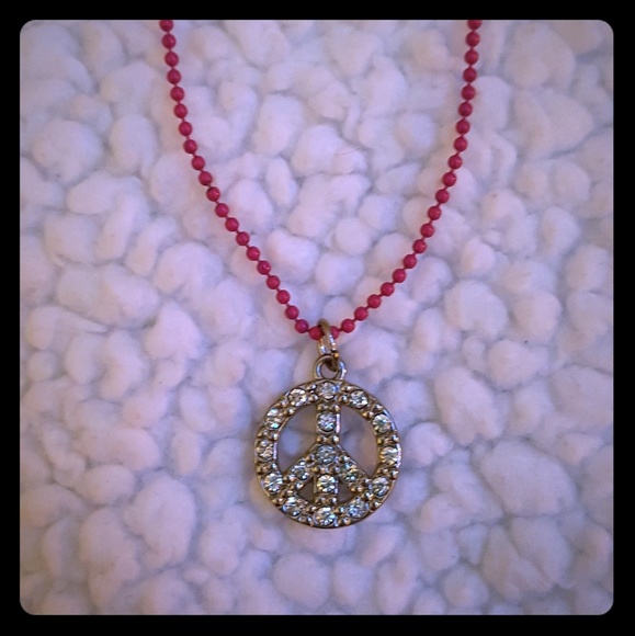 Peace sign necklace!! - Picture 1 of 4